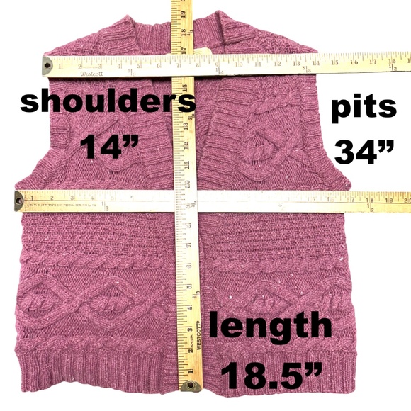 vest IRELANDS EYE hand knit S cable one button dark pink cottagecore vintage - Picture 7 of 8